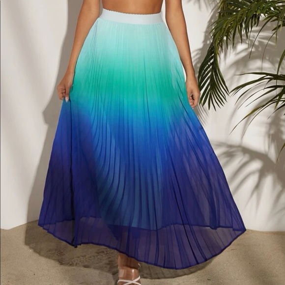 Ombre Tie Dye Pleated Maxi Skirt - Picture 5 of 7